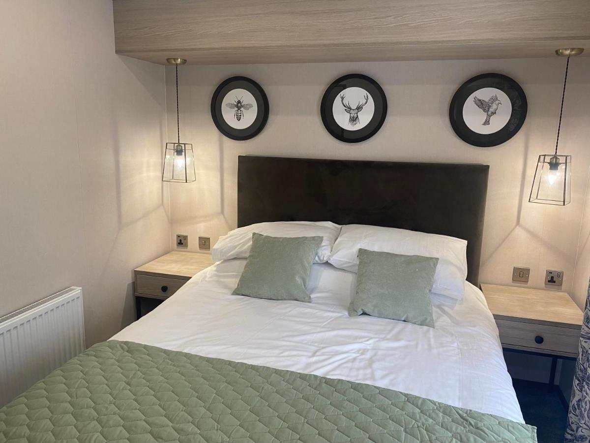 Teviotdale Lodge At Lilliardsedge Holiday Park Jedburgh Esterno foto