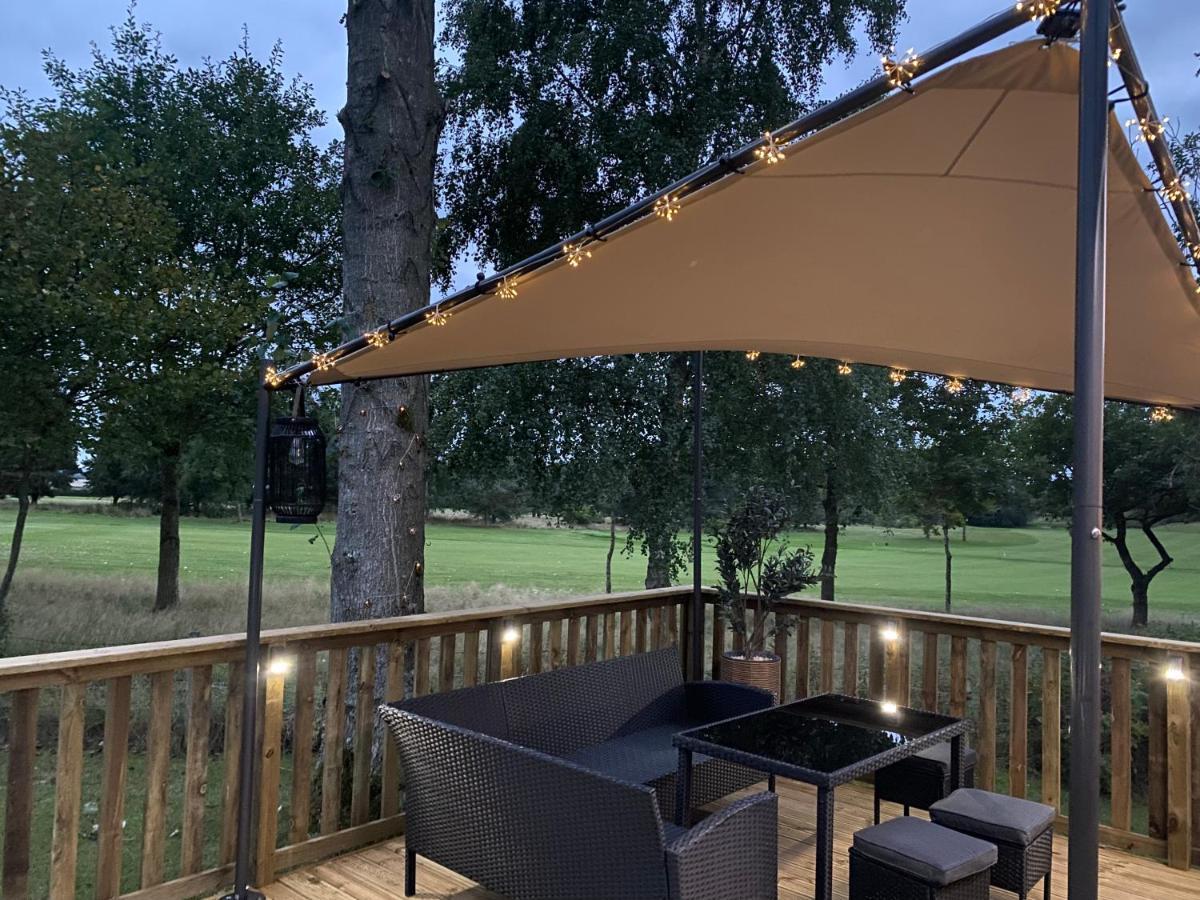 Teviotdale Lodge At Lilliardsedge Holiday Park Jedburgh Esterno foto